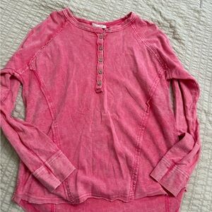 Zenana Outfitters Pink Long Sleeve Tee